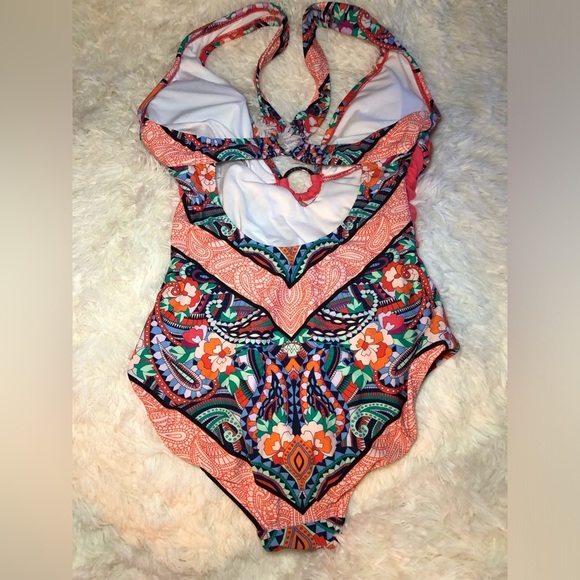 VENUS Women's One Piece Swimsuit - Multicolor Pattern - Picture 13 of 16